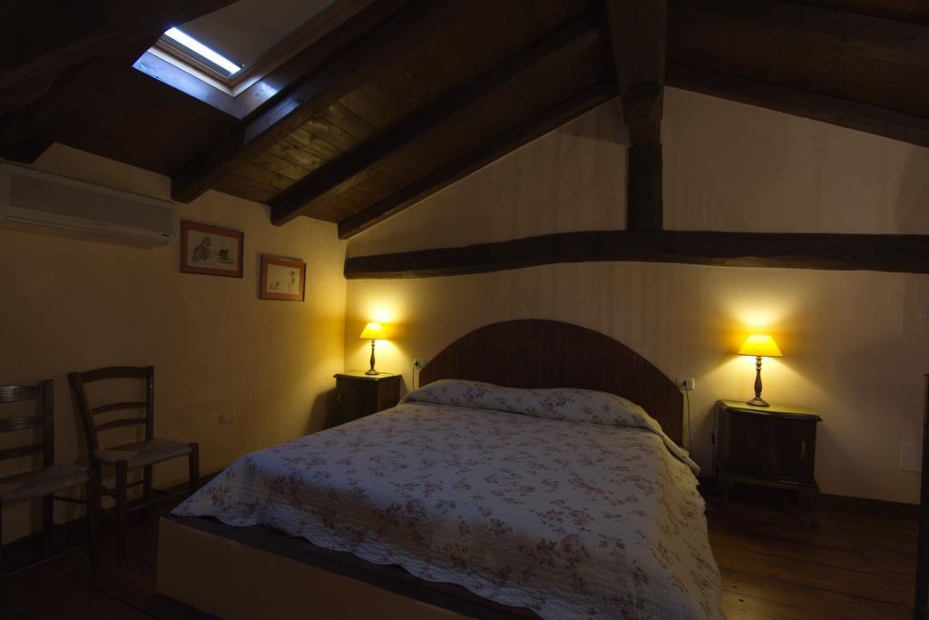 פייבה די צ'נטו Agriturismo La Cascinetta מראה חיצוני תמונה