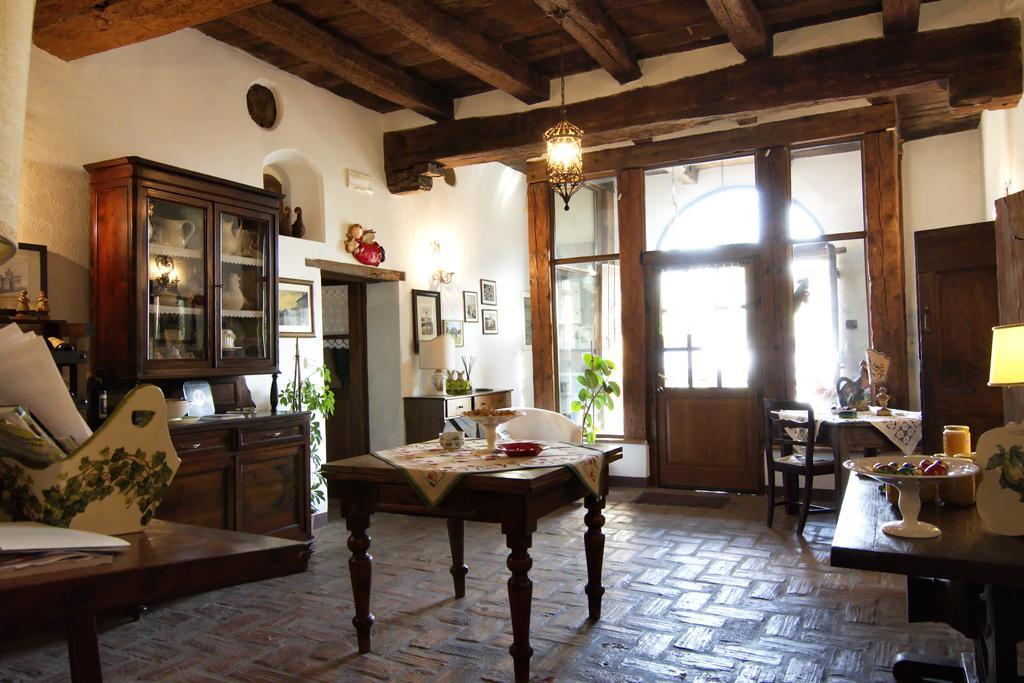 פייבה די צ'נטו Agriturismo La Cascinetta מראה חיצוני תמונה