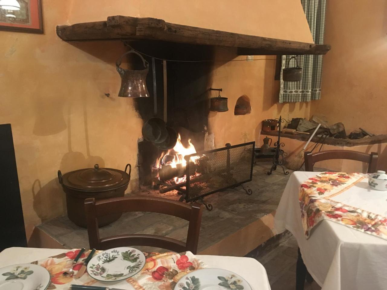 פייבה די צ'נטו Agriturismo La Cascinetta מראה חיצוני תמונה